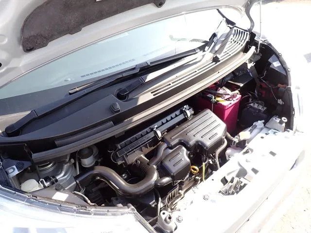 ムーヴ（ダイハツ）の車両写真