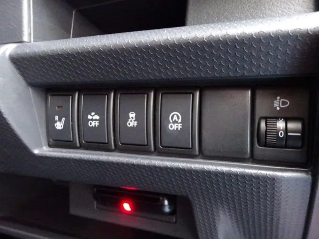 ハスラー(スズキ)の車両写真