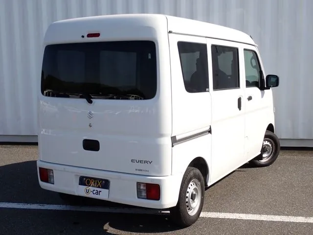 スズキ　エブリイバン