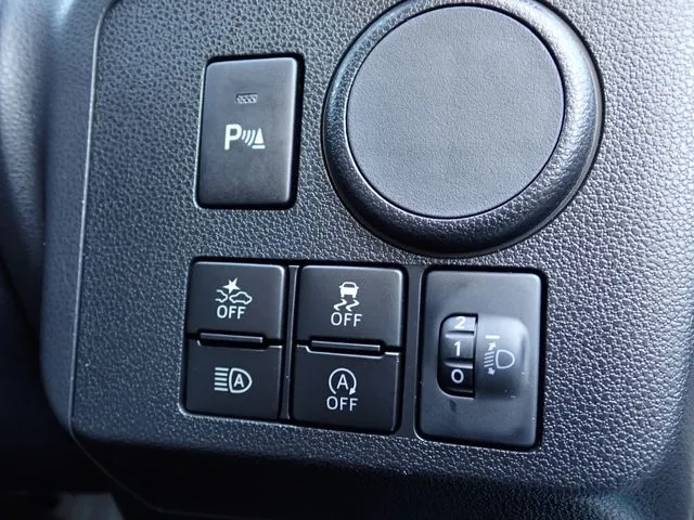 ミラ　イース（ダイハツ）の車両写真