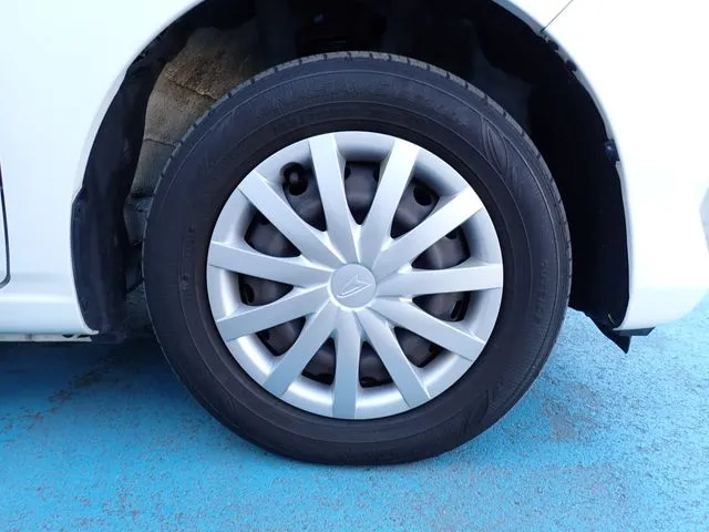 ミラ　イース（ダイハツ）の車両写真