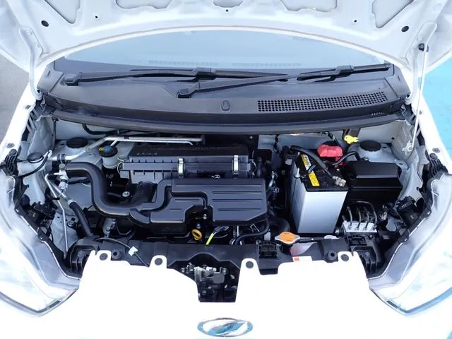 ミラ　イース（ダイハツ）の車両写真