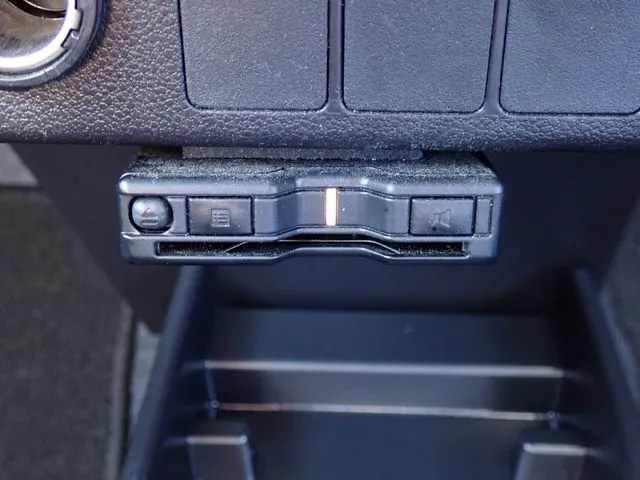 ダイハツ　ミラ　イース