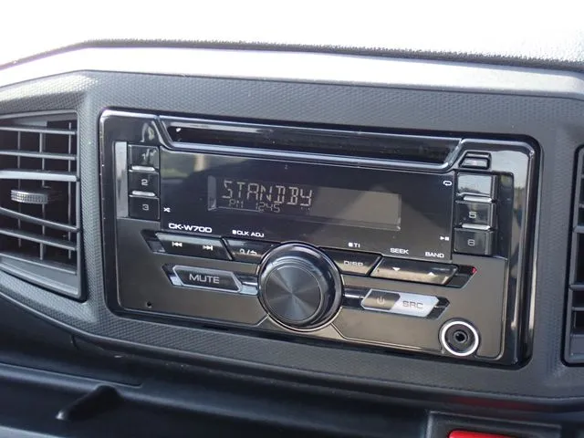 ダイハツ　ミラ　イース