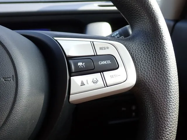 フィット　ｅ：ＨＥＶ（ホンダ）の車両写真