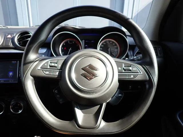 スズキ スイフト