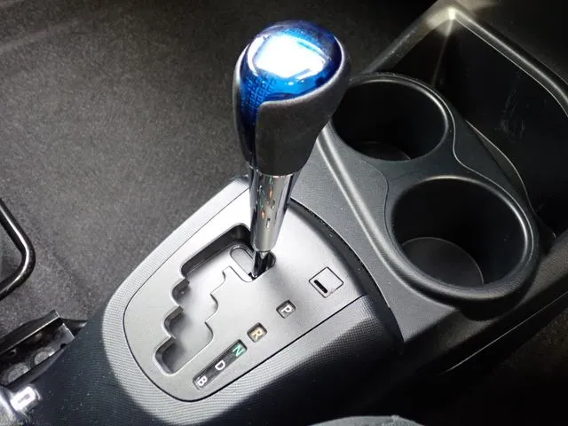 アクア（トヨタ）の車両写真