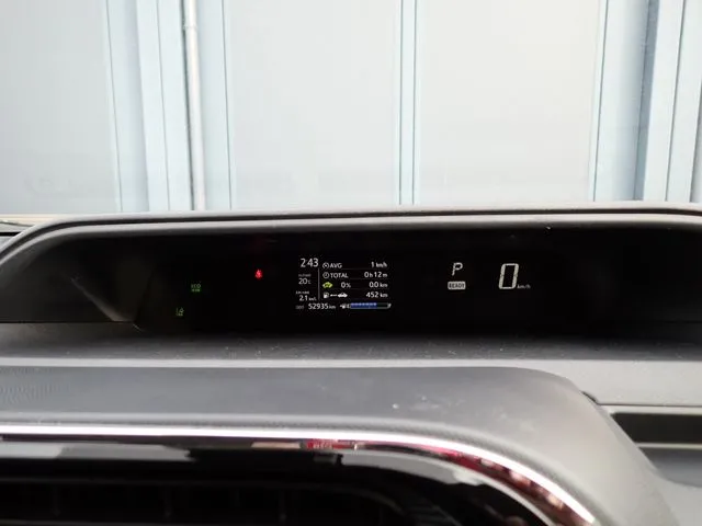 アクア（トヨタ）の車両写真