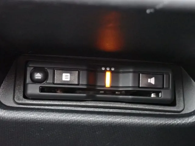 アクア（トヨタ）の車両写真