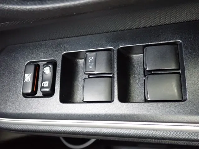 アクア（トヨタ）の車両写真