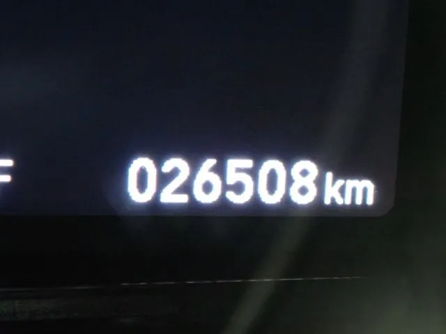 シャトル　ハイブリッド　４ＷＤ（ホンダ）の車両写真