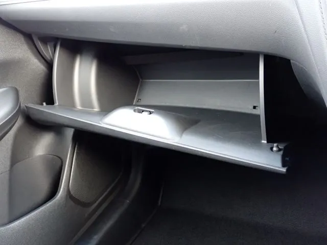 シャトル　ハイブリッド　４ＷＤ（ホンダ）の車両写真