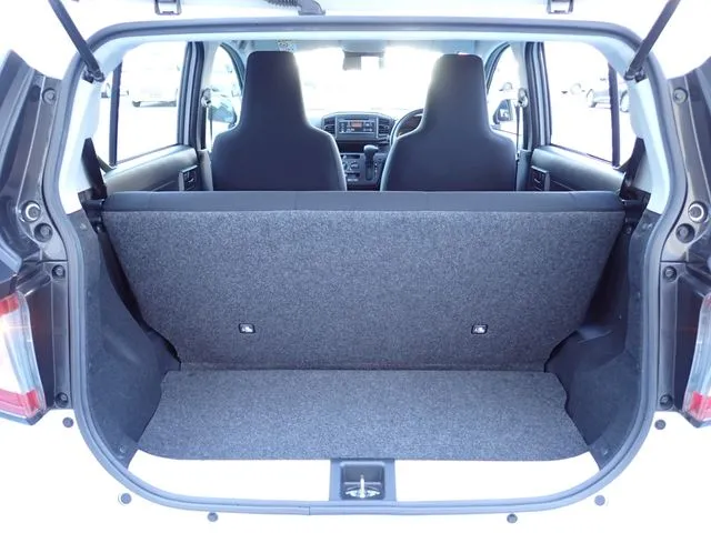 ミラ　イース（ダイハツ）の車両写真