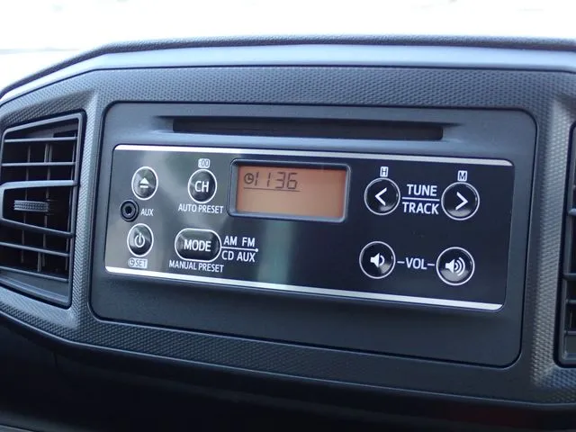 ミラ　イース（ダイハツ）の車両写真