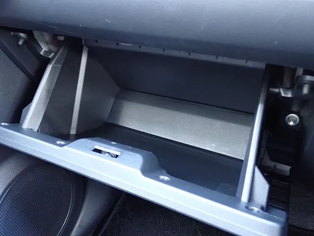 ミラ　イース（ダイハツ）の車両写真