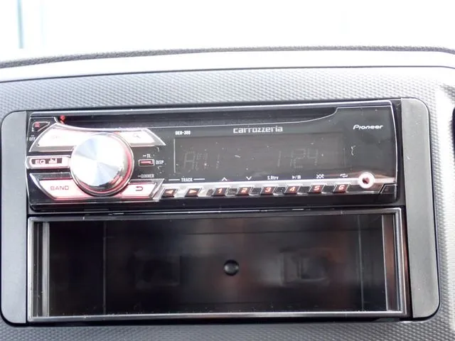 ダイハツ　ミラ　イース