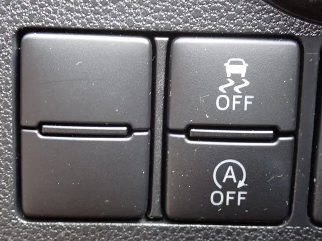 ダイハツ　ミラ　イース