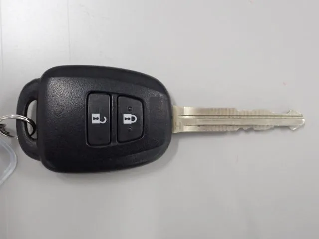 トヨタ プロボックスバン 2WD