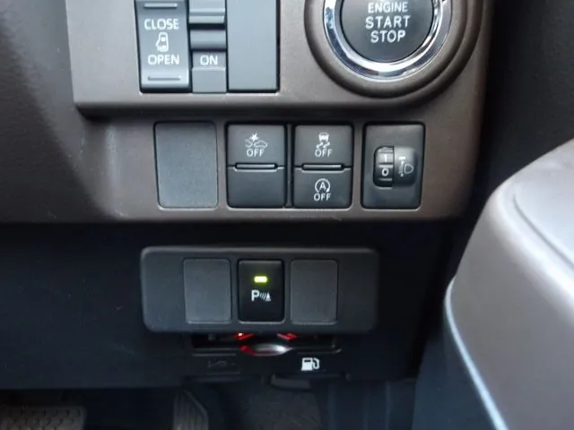 ダイハツ トール