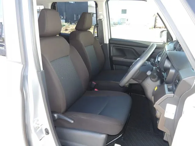 ダイハツ トール