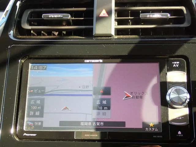 プリウス（トヨタ）の車両写真