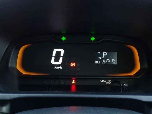 ダイハツ　ミラ　イース