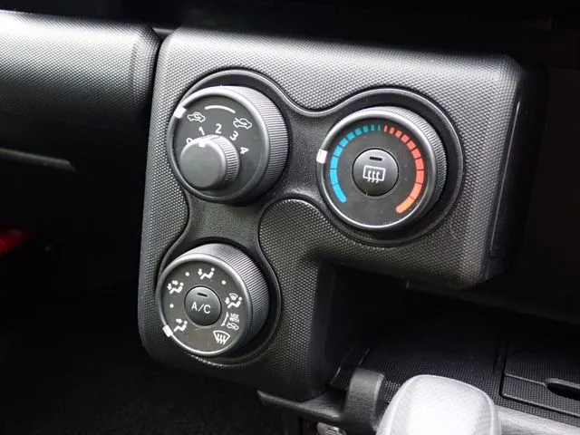 マツダ　ファミリアバン　２ＷＤ