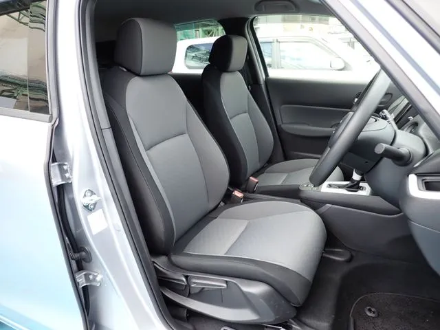 ホンダ　フィット　ｅ：ＨＥＶ