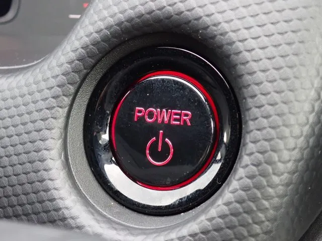 ホンダ　フィット　ｅ：ＨＥＶ