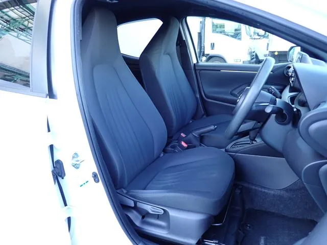 トヨタ　ヤリス