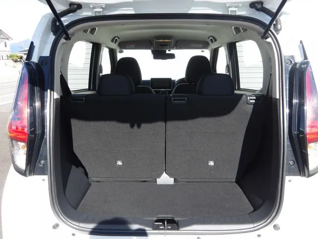 ニッサン　デイズ