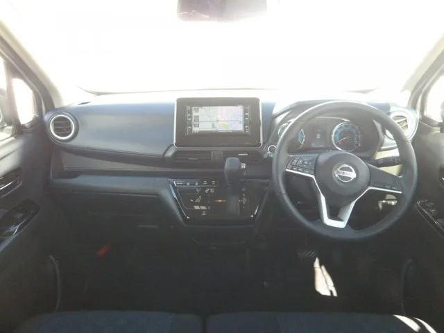 ニッサン　デイズ