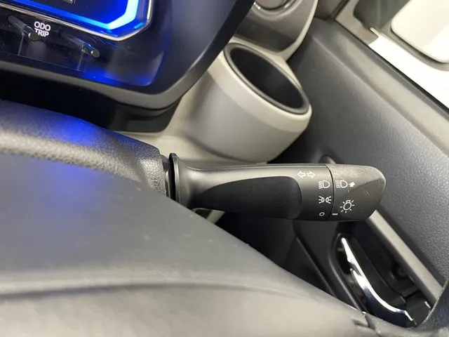 ダイハツ　ミラ　イース