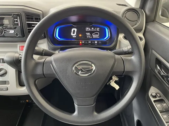 ダイハツ　ミラ　イース