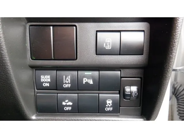 スズキ　ソリオ