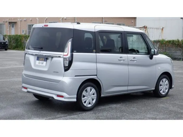 スズキ　ソリオ