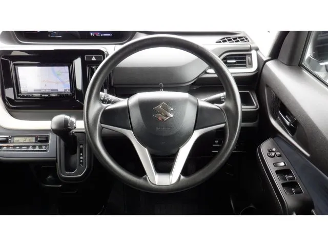 スズキ　ソリオ