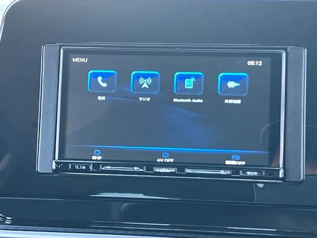 ニッサン　ノート　４ＷＤ