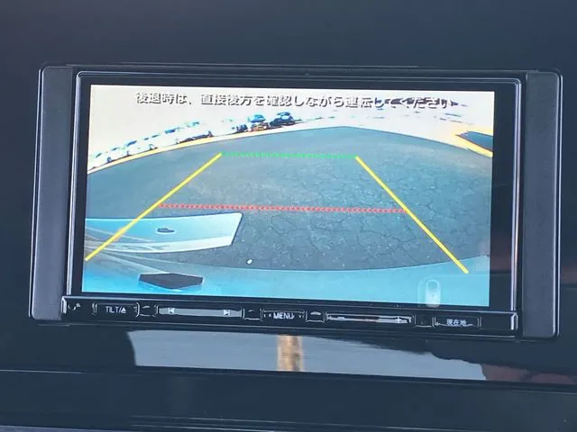 ニッサン　ノート　４ＷＤ