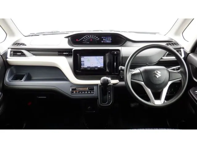 ソリオ（スズキ）の車両写真