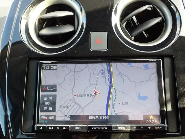 ノート　４ＷＤ（ニッサン）の車両写真