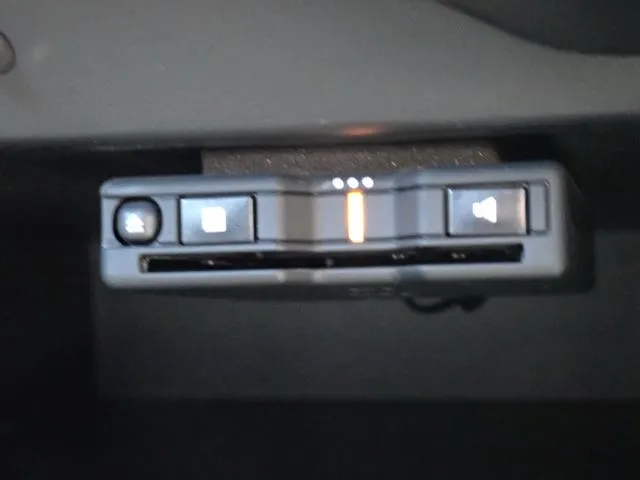 ノート　４ＷＤ（ニッサン）の車両写真