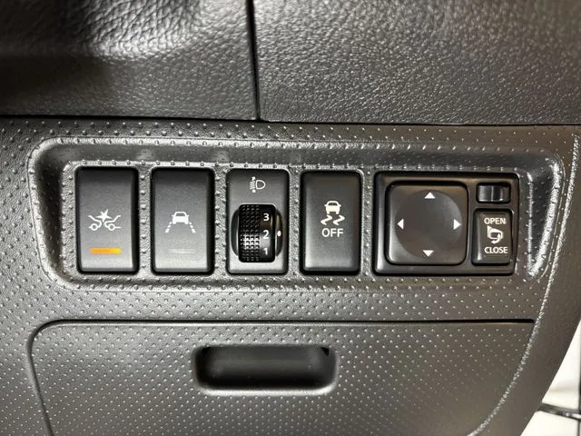 ニッサン　ＮＶ１５０　ＡＤ　２ＷＤ