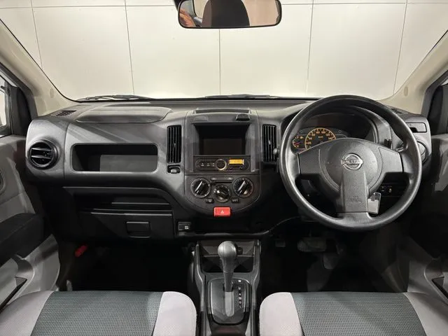 ニッサン　ＮＶ１５０　ＡＤ　２ＷＤ