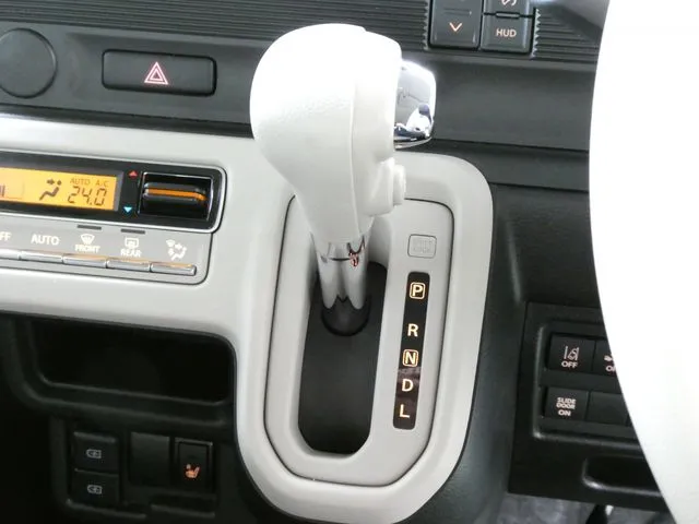 ワゴンＲ　スマイル（スズキ）の車両写真