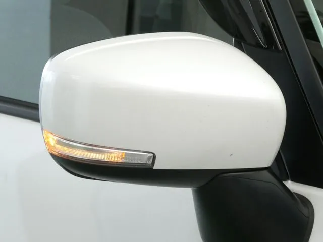 ワゴンＲ　スマイル（スズキ）の車両写真