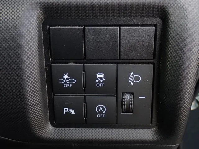 ダイハツ ロッキー