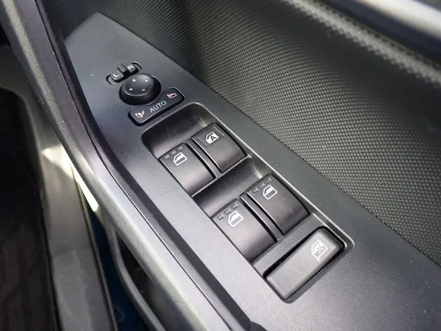 ダイハツ ロッキー