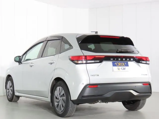 ニッサン　ノート