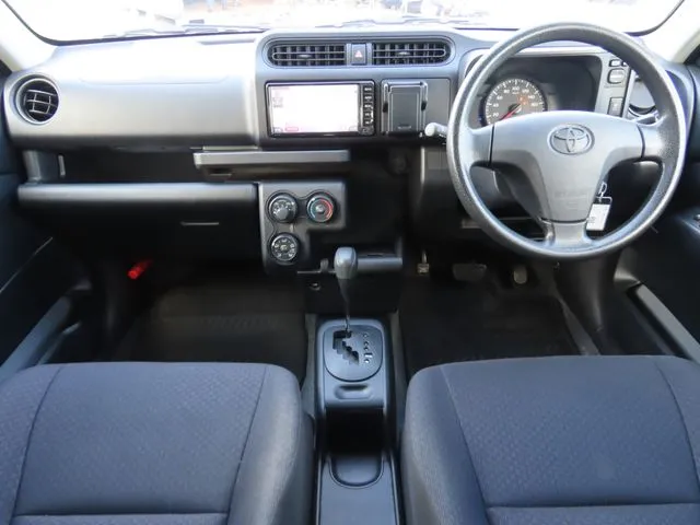 トヨタ　プロボックスバン　２ＷＤ